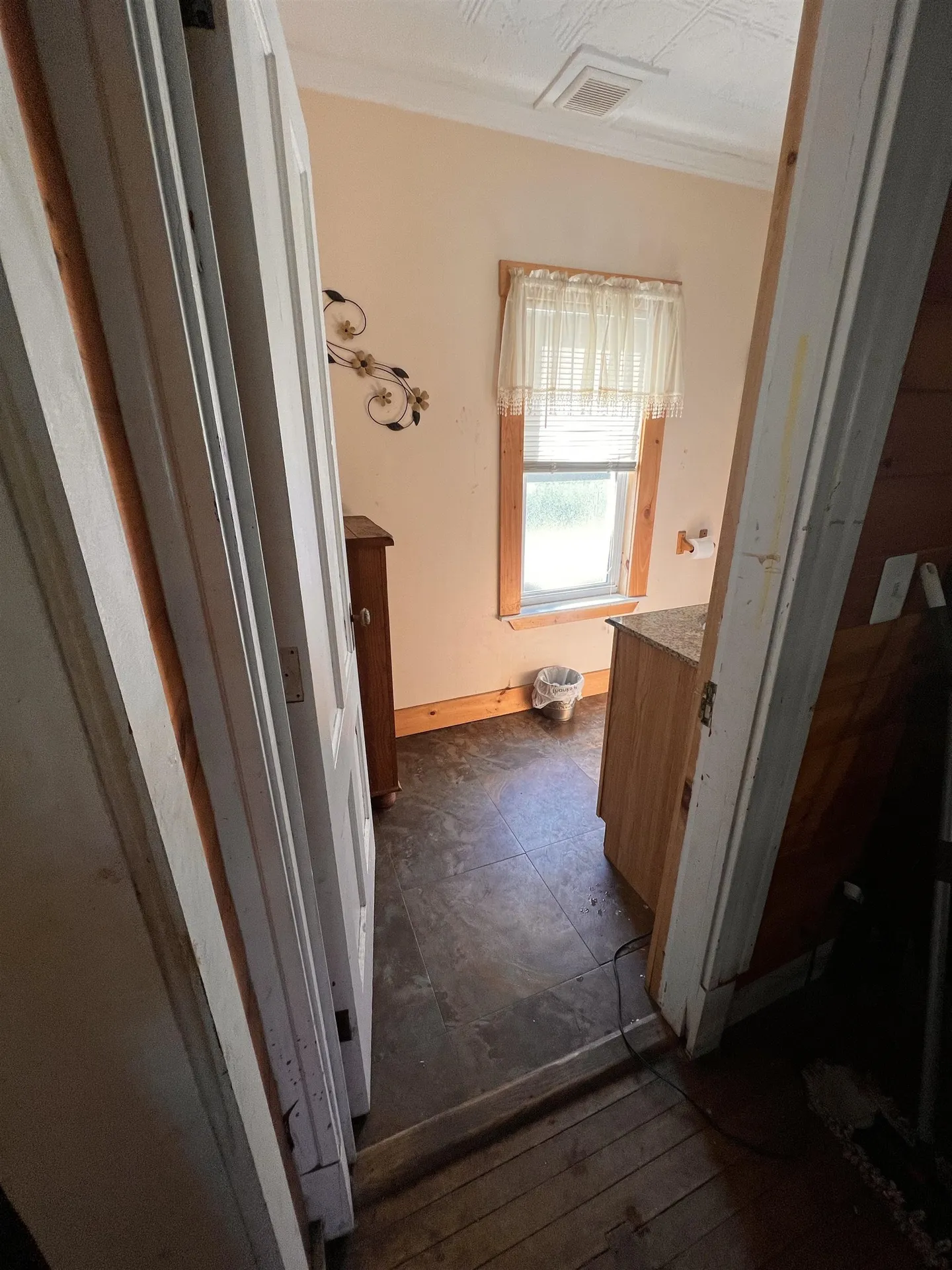 27 Fair Street Laconia NH 03246