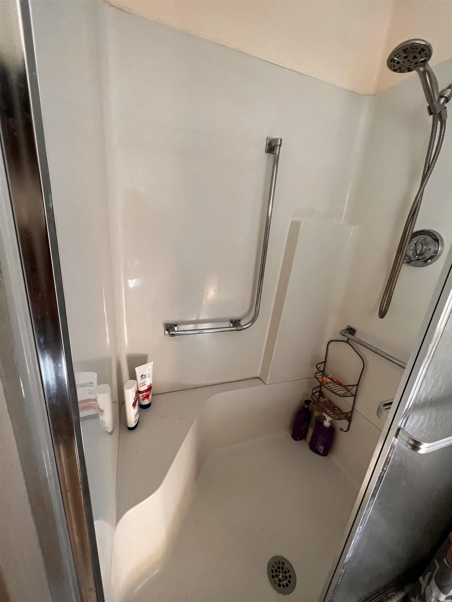 27 Fair Street Laconia NH 03246