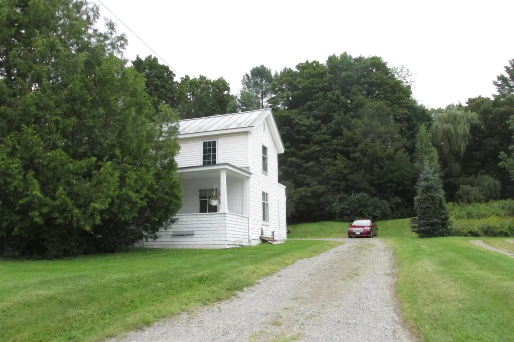 202 Province Street Richford VT 05476