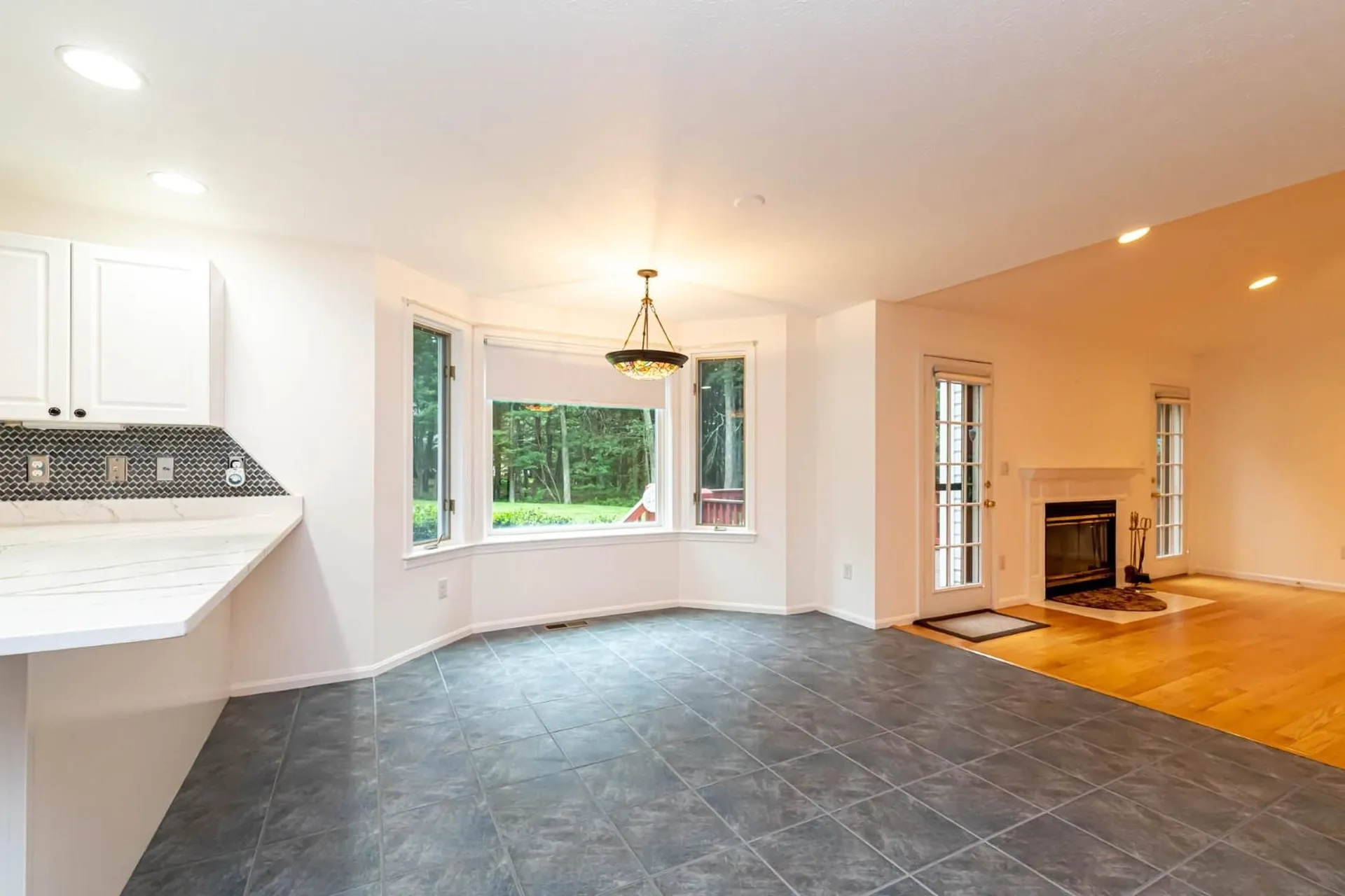 11 Deerwood Drive Litchfield NH 03052