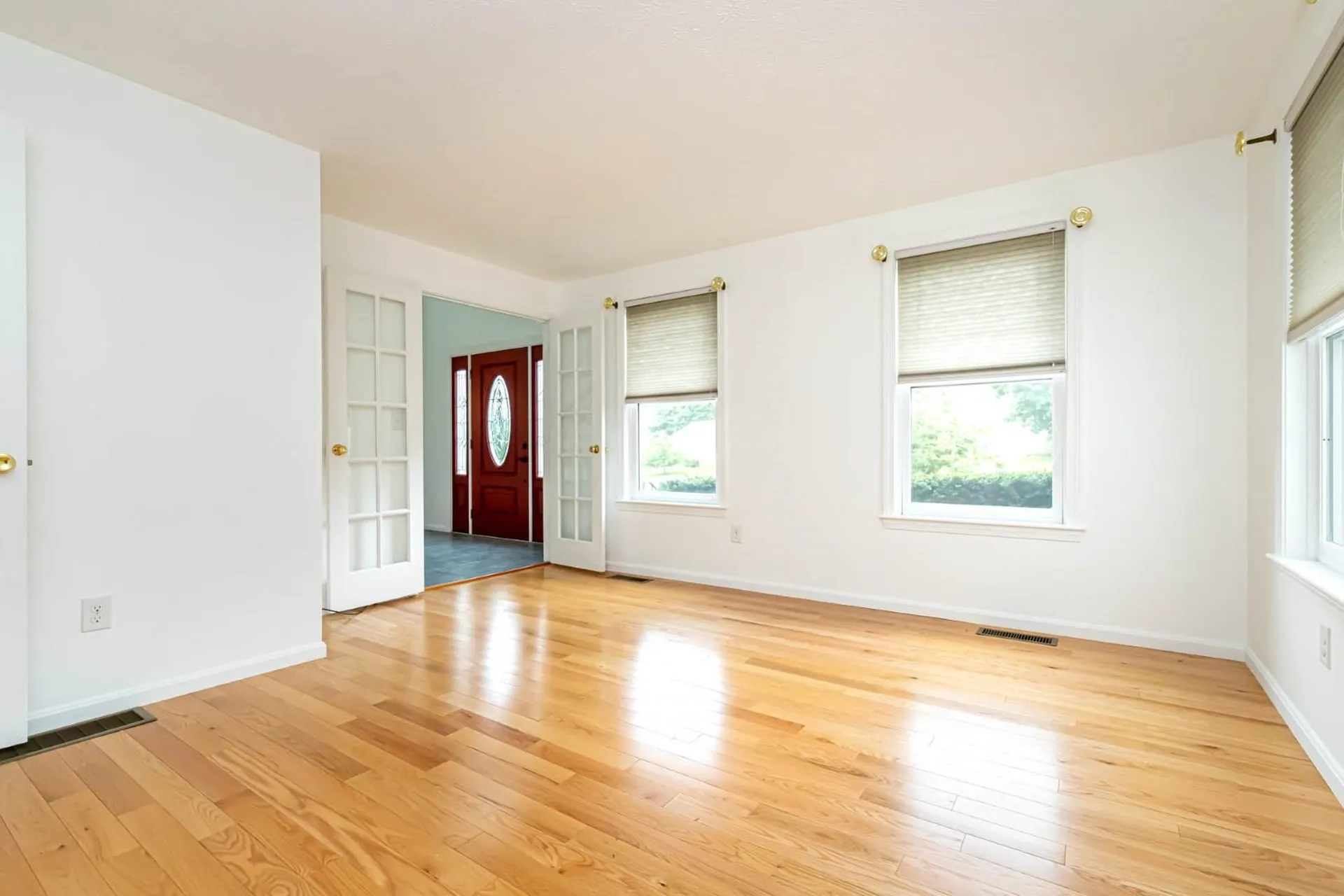 11 Deerwood Drive Litchfield NH 03052