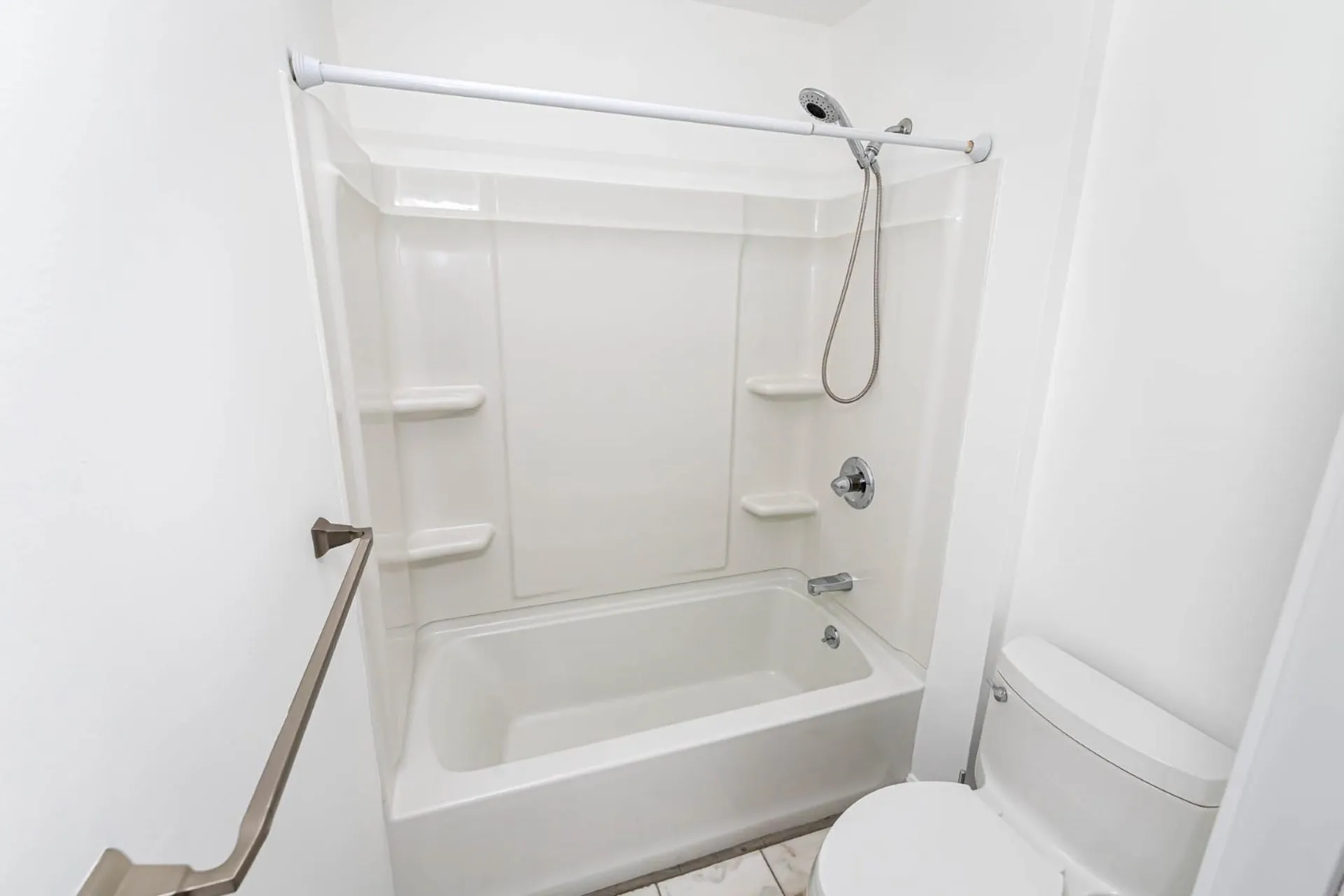 11 Deerwood Drive Litchfield NH 03052