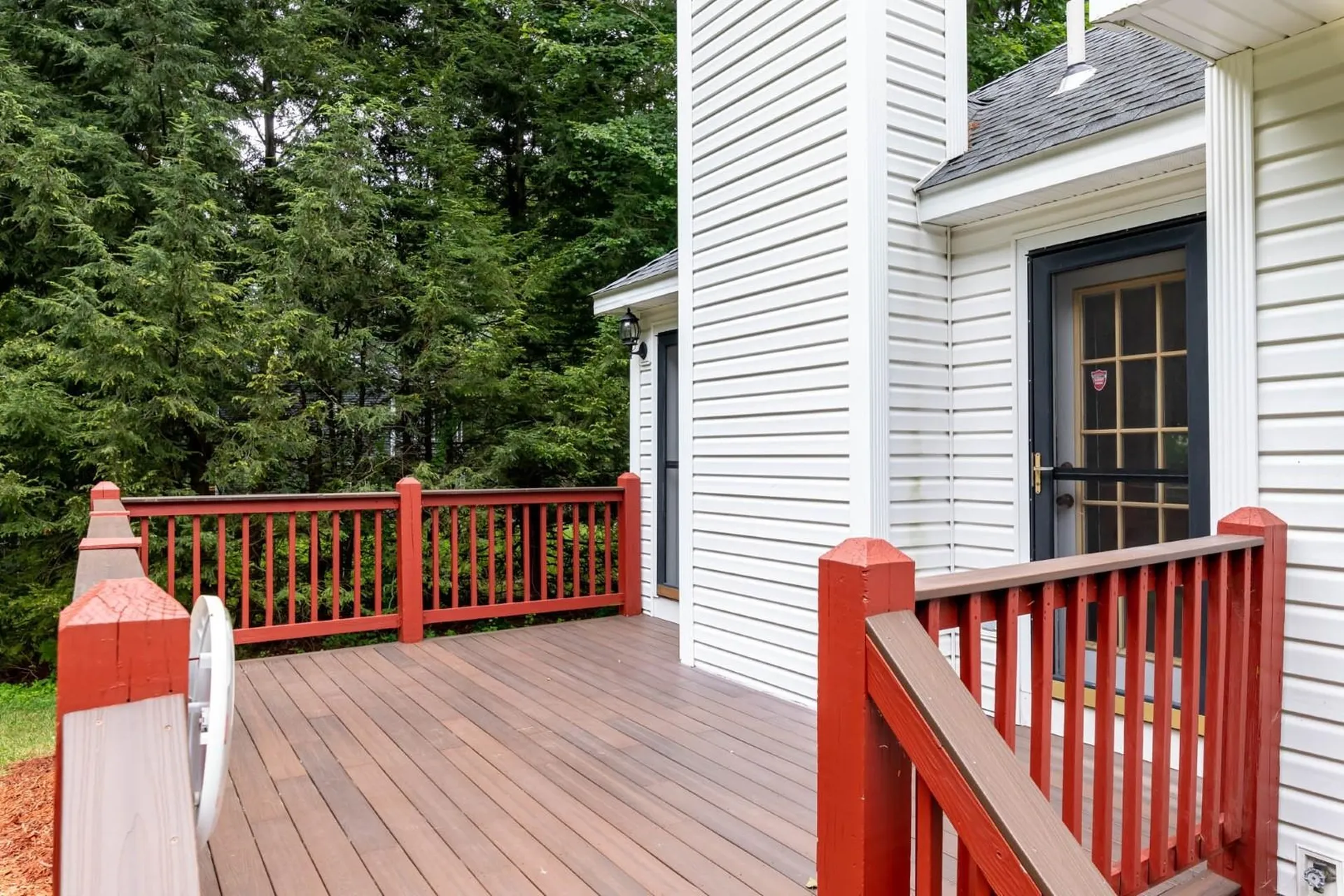 11 Deerwood Drive Litchfield NH 03052