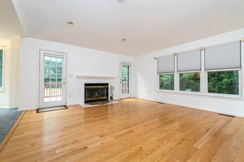 11 Deerwood Drive Litchfield NH 03052