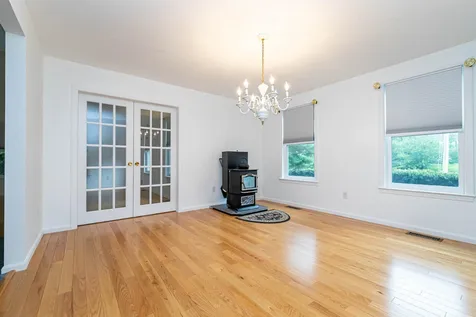 11 Deerwood Drive Litchfield NH 03052