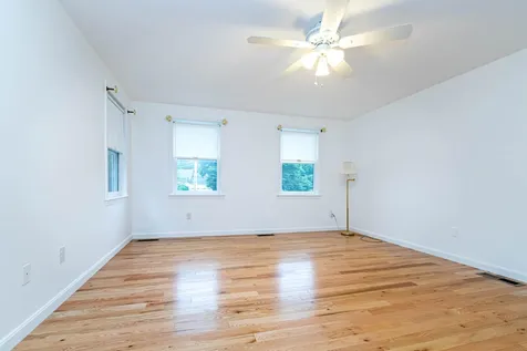 11 Deerwood Drive Litchfield NH 03052