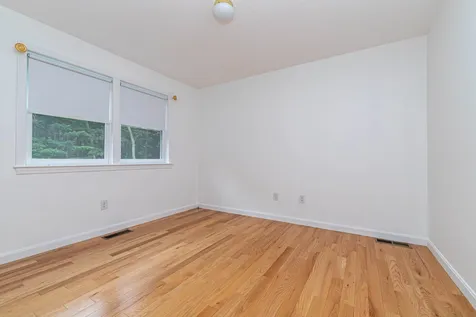 11 Deerwood Drive Litchfield NH 03052