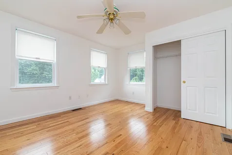 11 Deerwood Drive Litchfield NH 03052