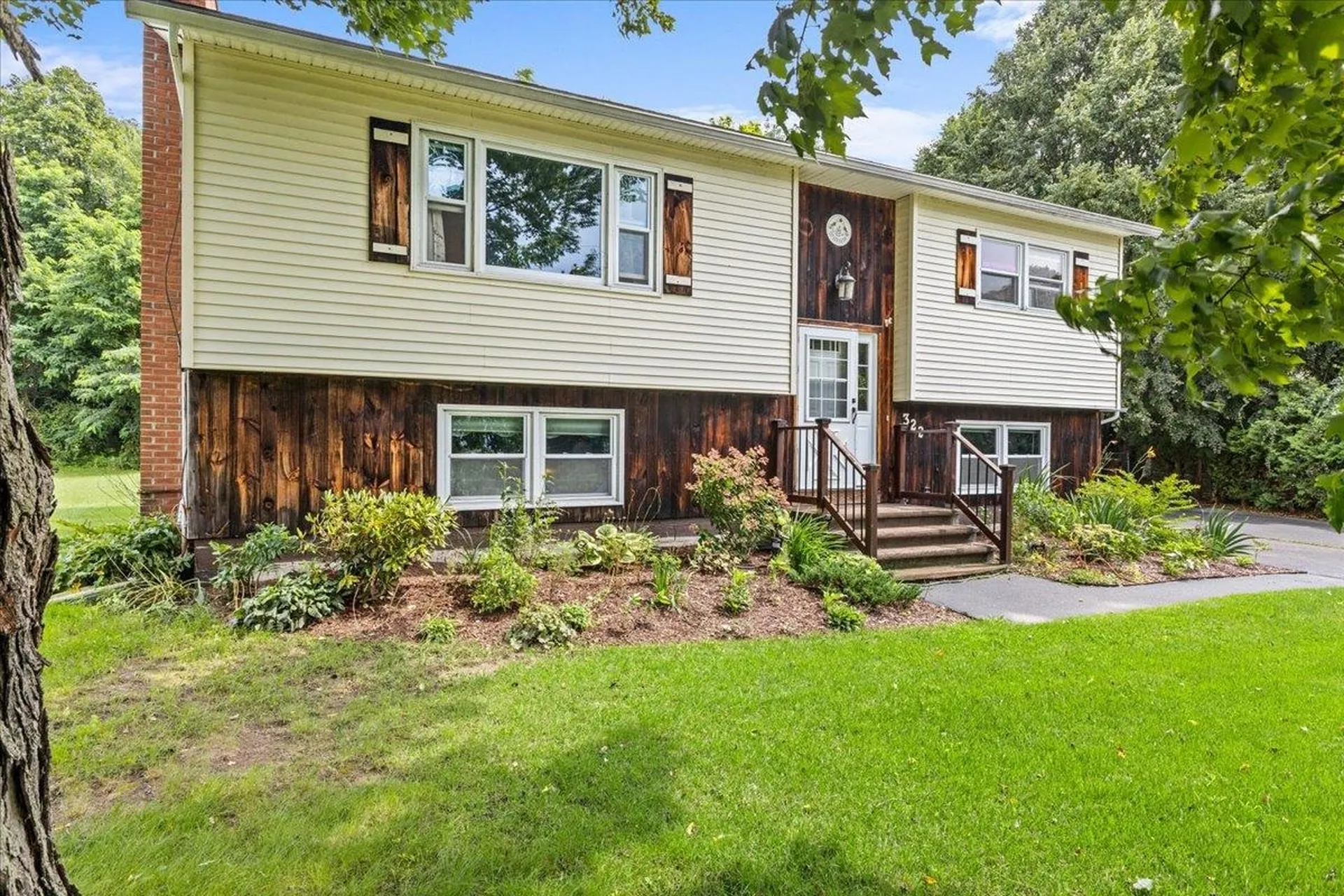 322 Bonanza Park Colchester VT 05449