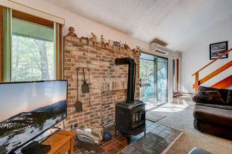 123 Stonehurst Manor Road Conway NH 03860