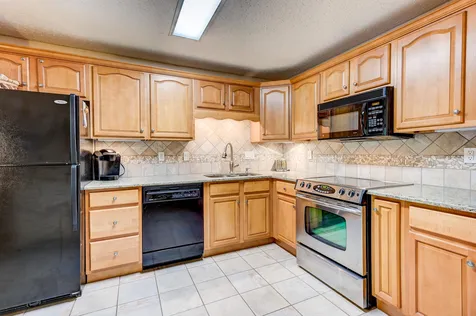 123 Stonehurst Manor Road Conway NH 03860