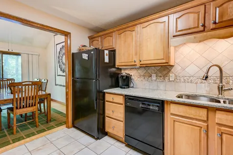 123 Stonehurst Manor Road Conway NH 03860