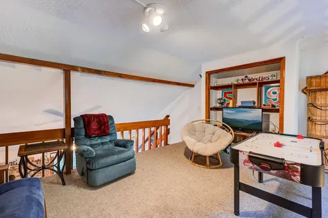 123 Stonehurst Manor Road Conway NH 03860