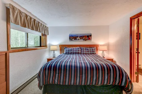 123 Stonehurst Manor Road Conway NH 03860