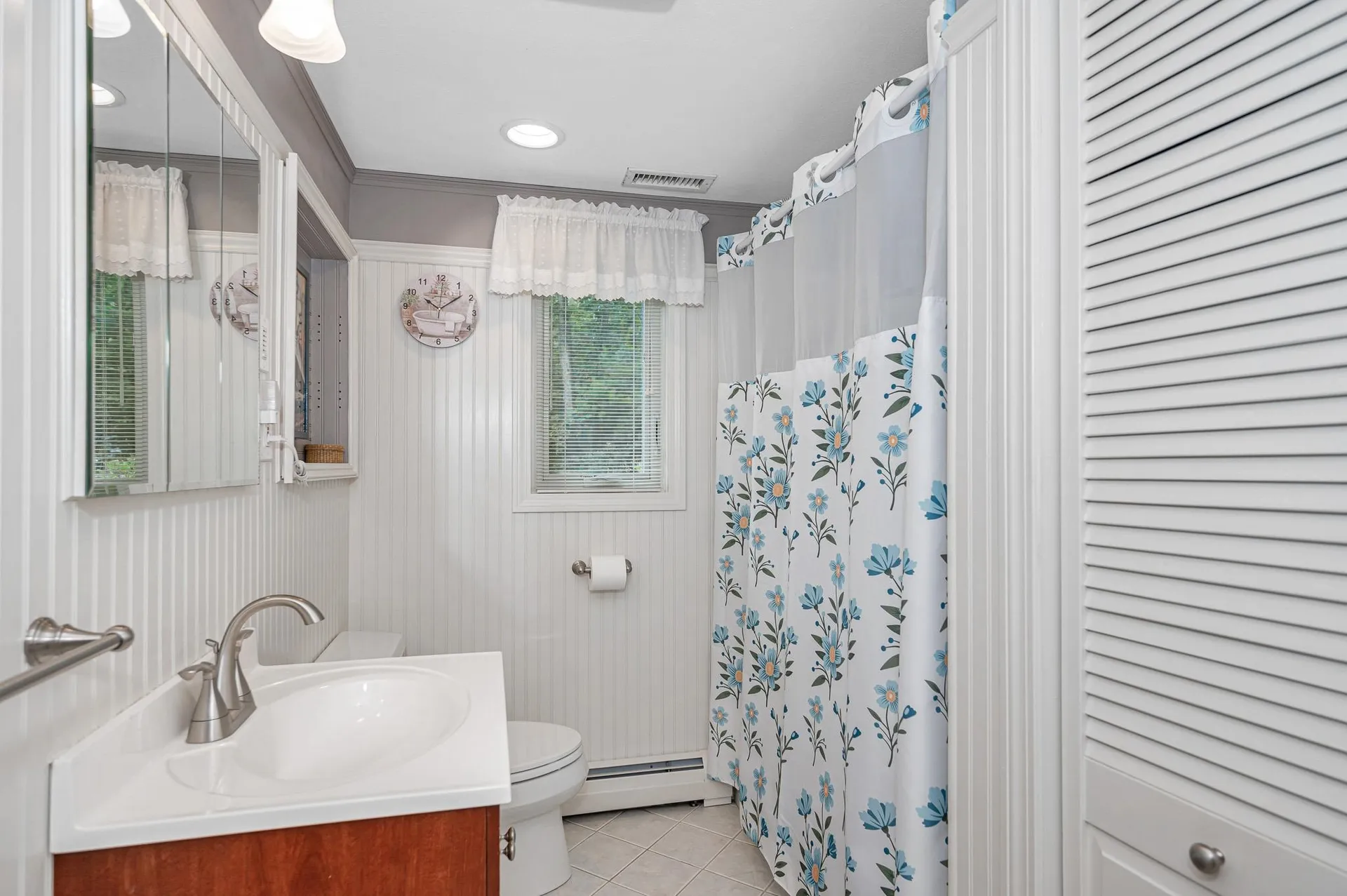1 Greentrees Drive Hudson NH 03051