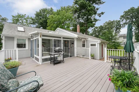 1 Greentrees Drive Hudson NH 03051