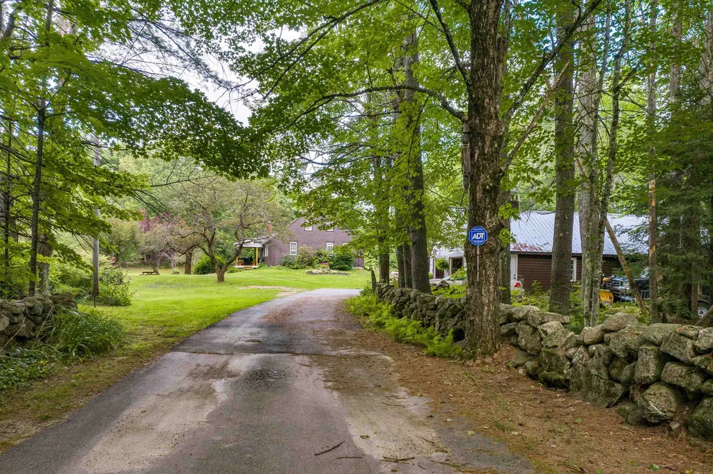 190 Leighton Corner Road Wakefield NH 03872