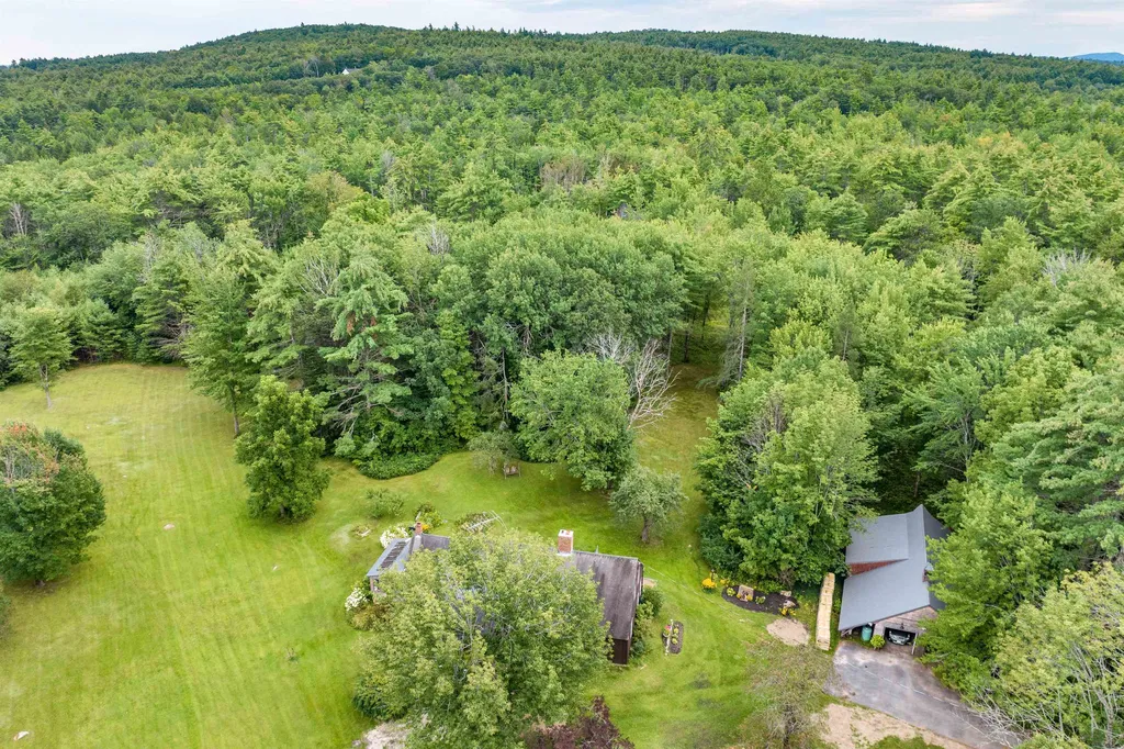 190 Leighton Corner Road Wakefield NH 03872