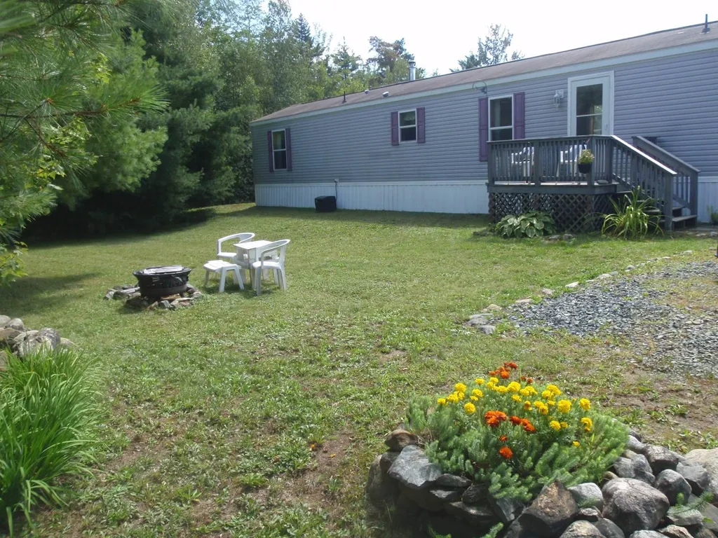 7 Lunar Drive Canaan NH 03741