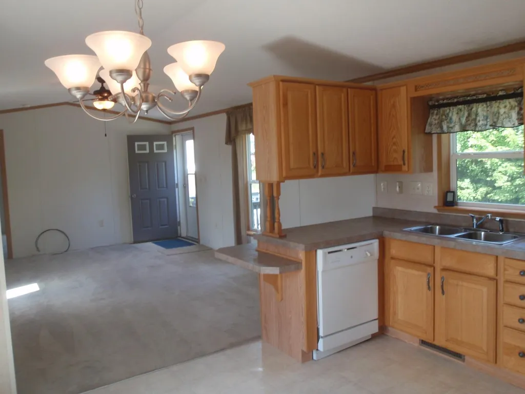 7 Lunar Drive Canaan NH 03741