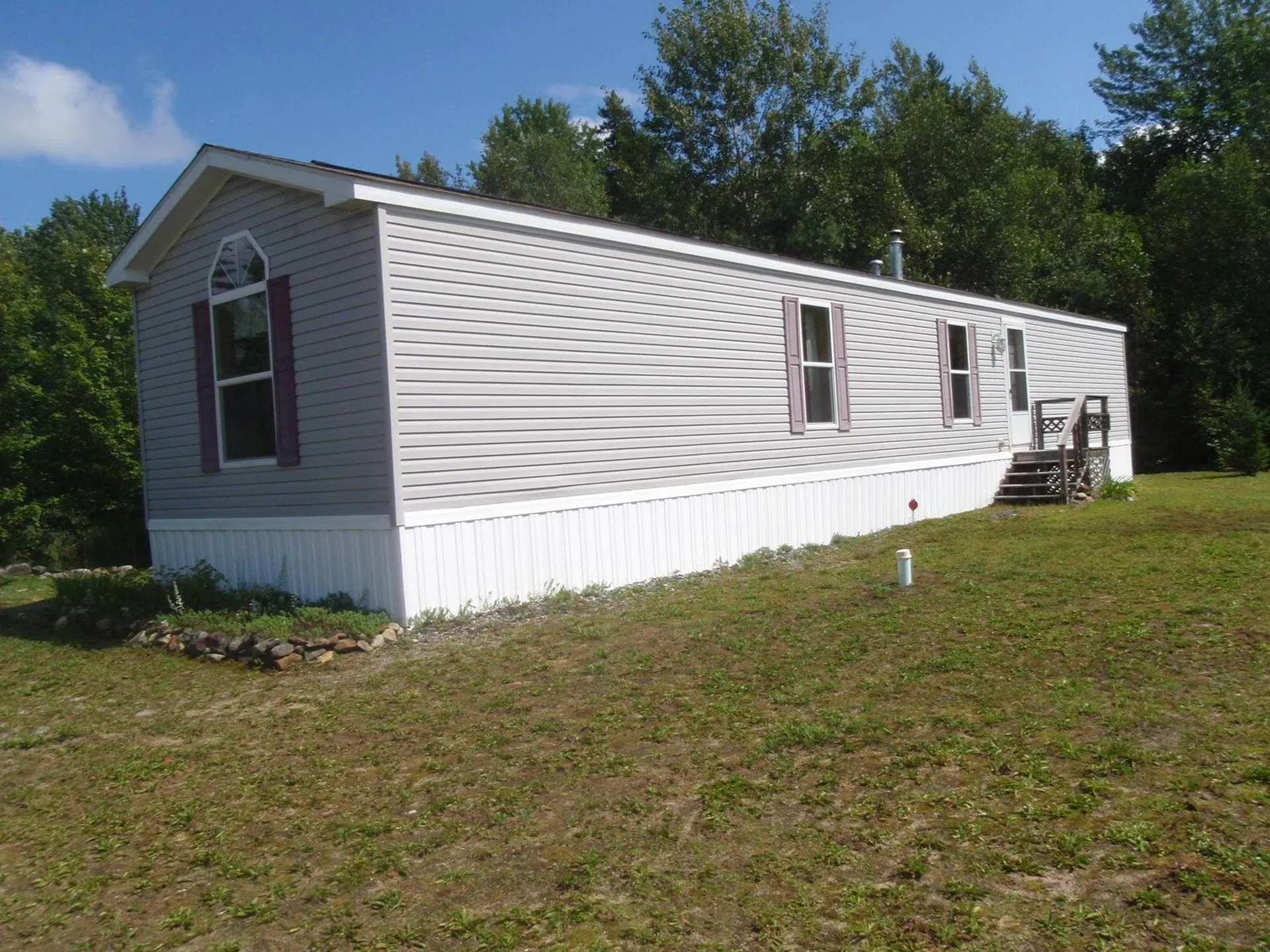 7 Lunar Drive Canaan NH 03741