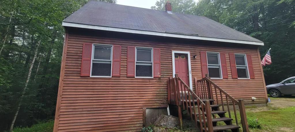 51 Guys Lane Weare NH 03281