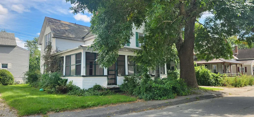 10 Richardson Court Keene NH 03431