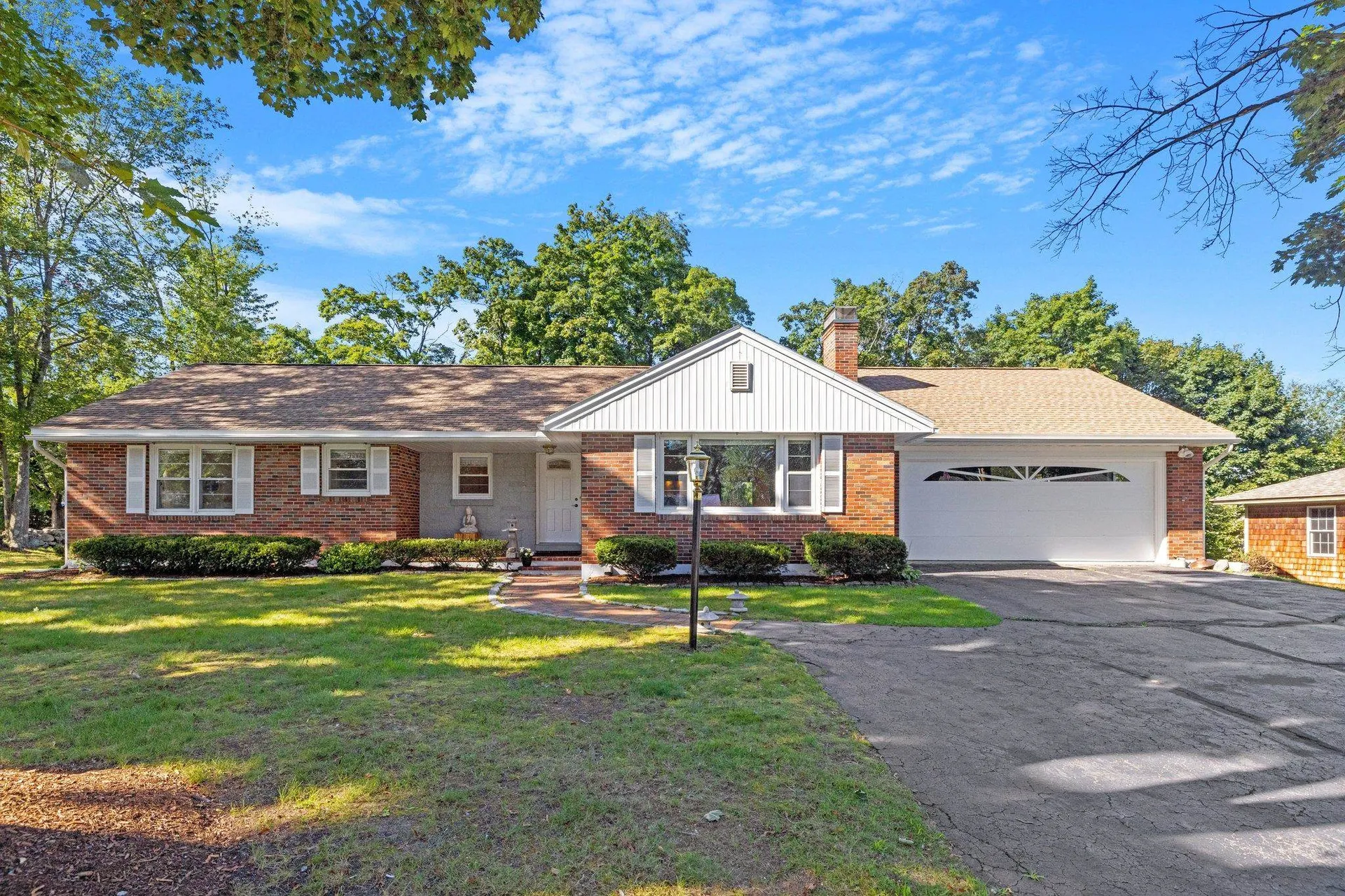 8 Morningside Drive Laconia NH 03246