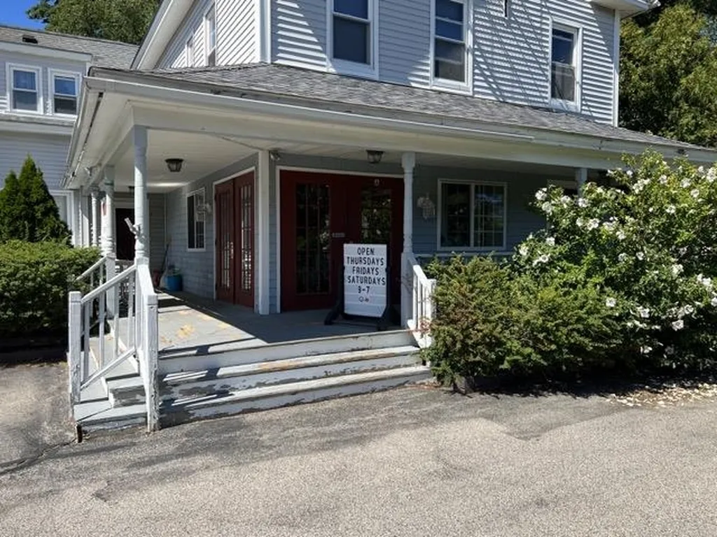 122 Lafayette Road North Hampton NH 03862