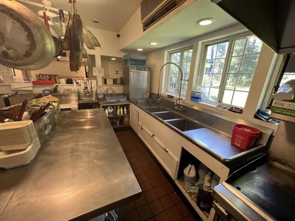 122 Lafayette Road North Hampton NH 03862
