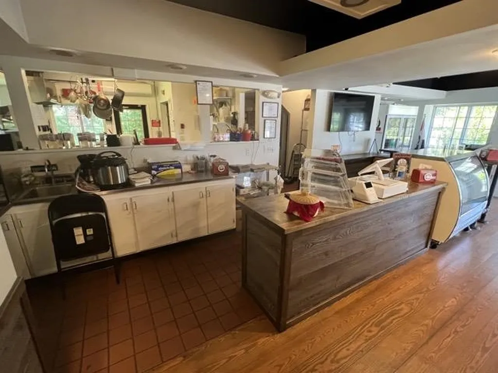 122 Lafayette Road North Hampton NH 03862