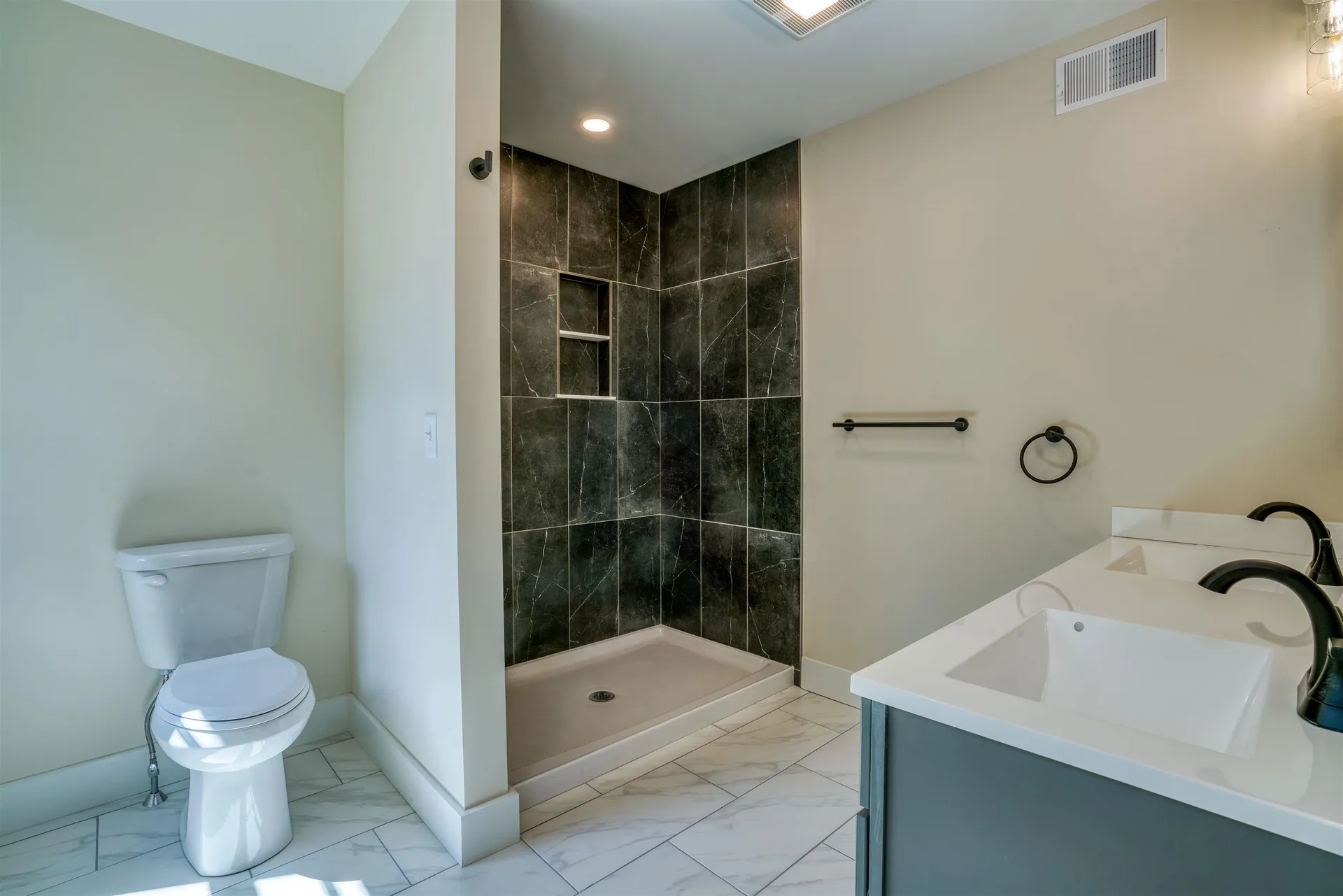 88 Grand Hollow Road Warren VT 05674