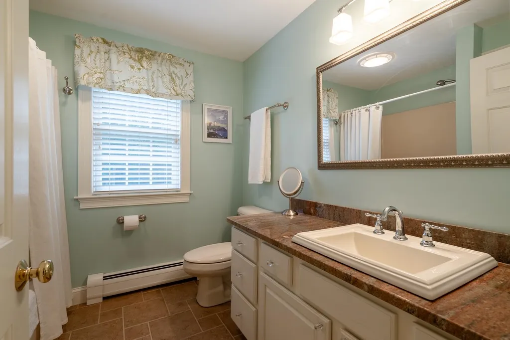 2 Ferrin Woods Road York ME 03909-5395