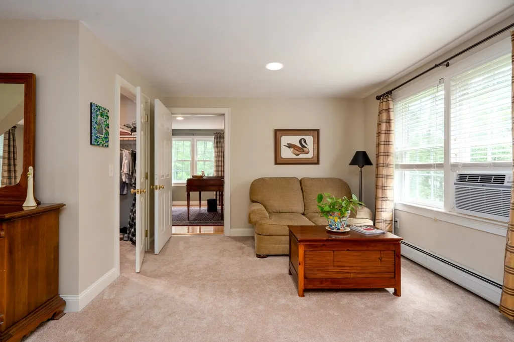 2 Ferrin Woods Road York ME 03909-5395