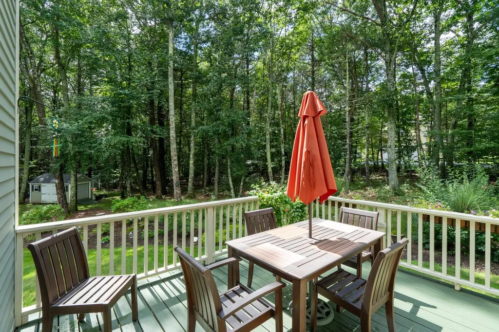 2 Ferrin Woods Road York ME 03909-5395
