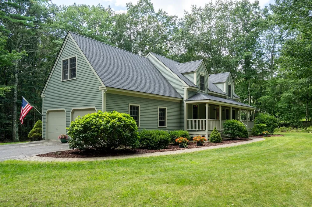 2 Ferrin Woods Road York ME 03909-5395