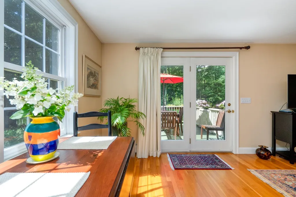 2 Ferrin Woods Road York ME 03909-5395