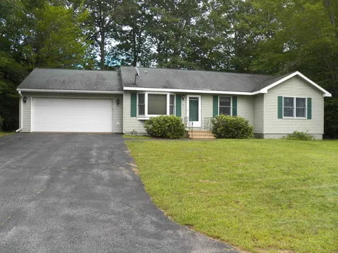 6 Opal Lane Laconia NH 03246