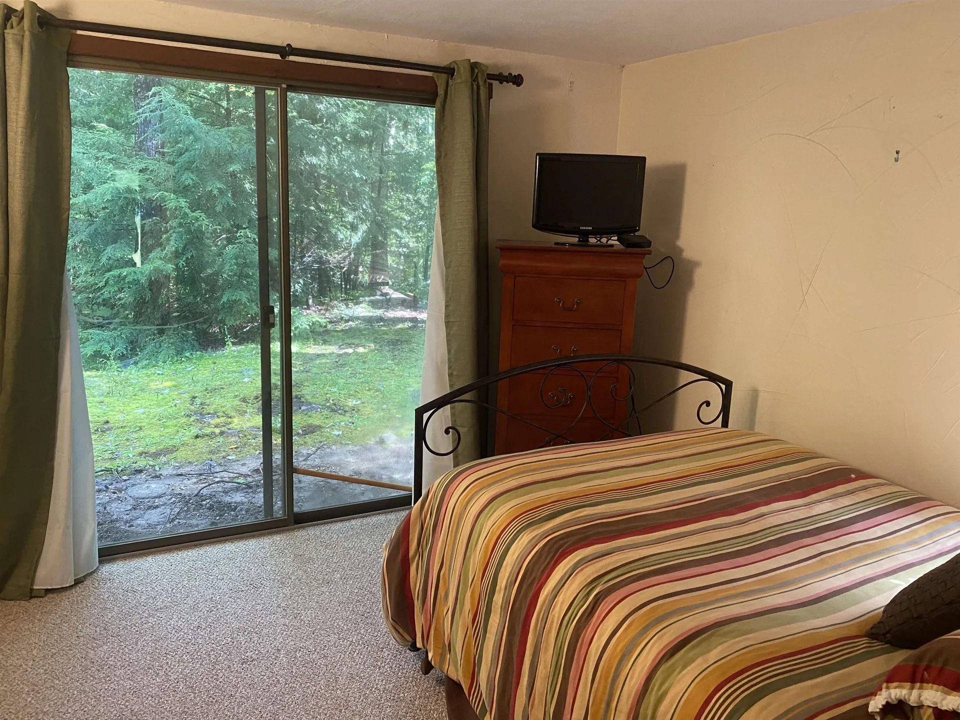 195 Stratton Gate Road Jamaica VT 05343