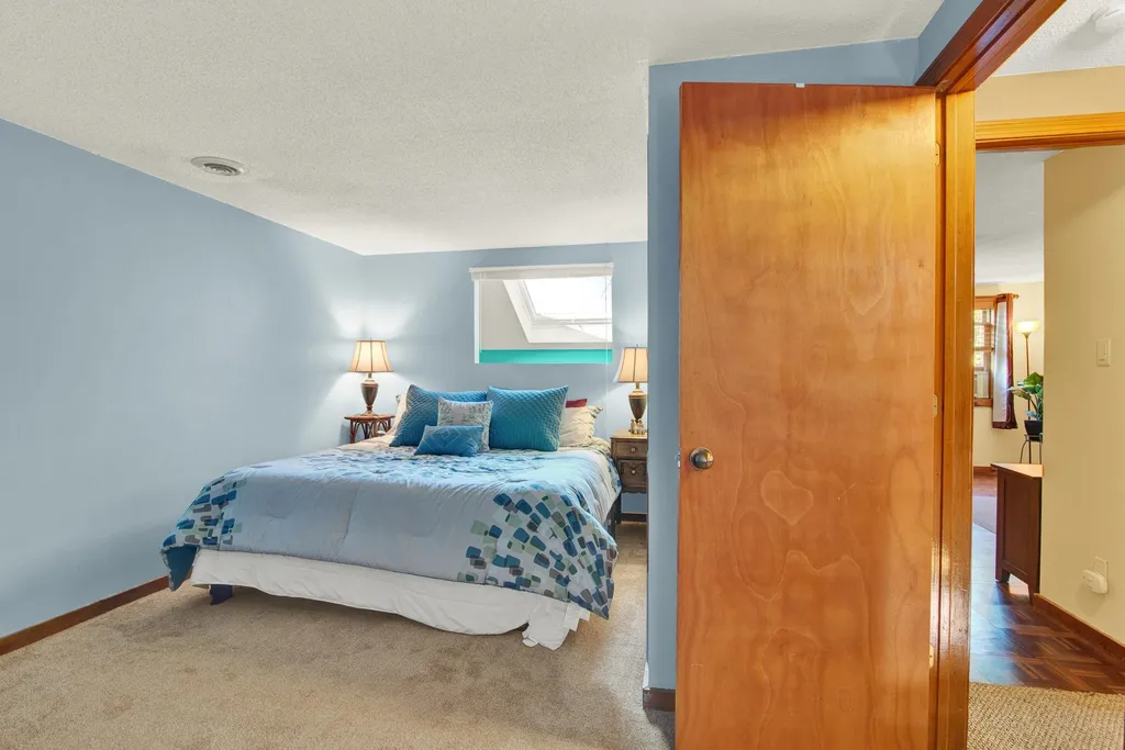37 Dustin Homestead Rochester NH 03867