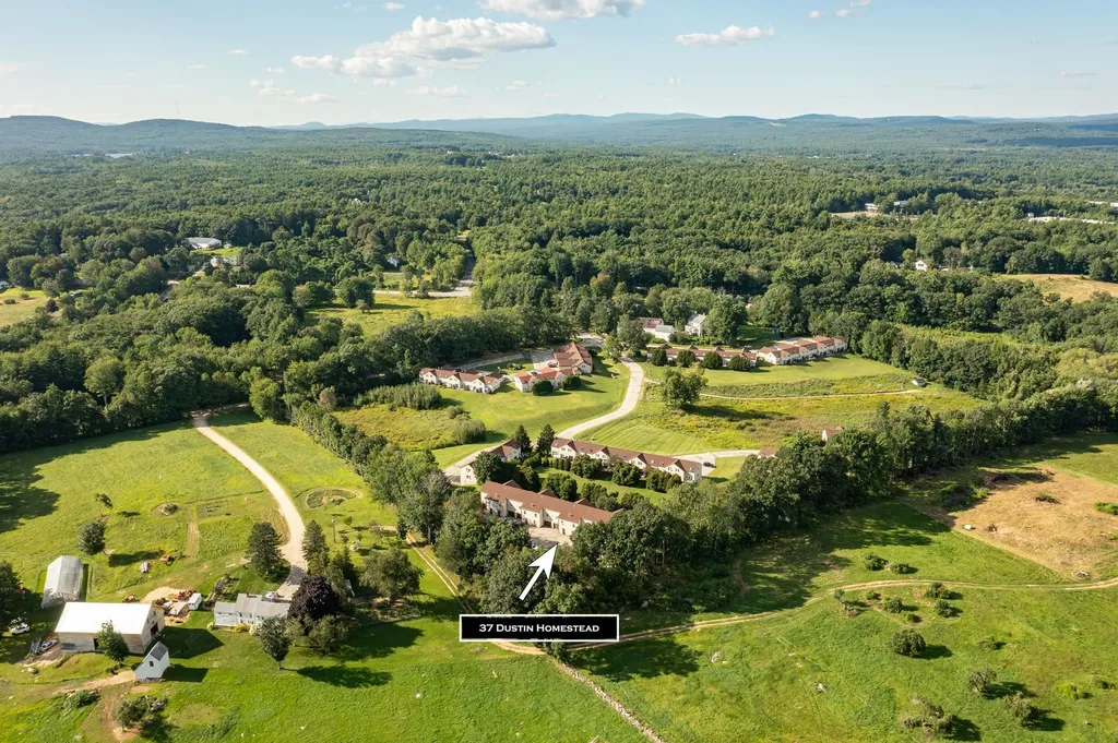 37 Dustin Homestead Rochester NH 03867