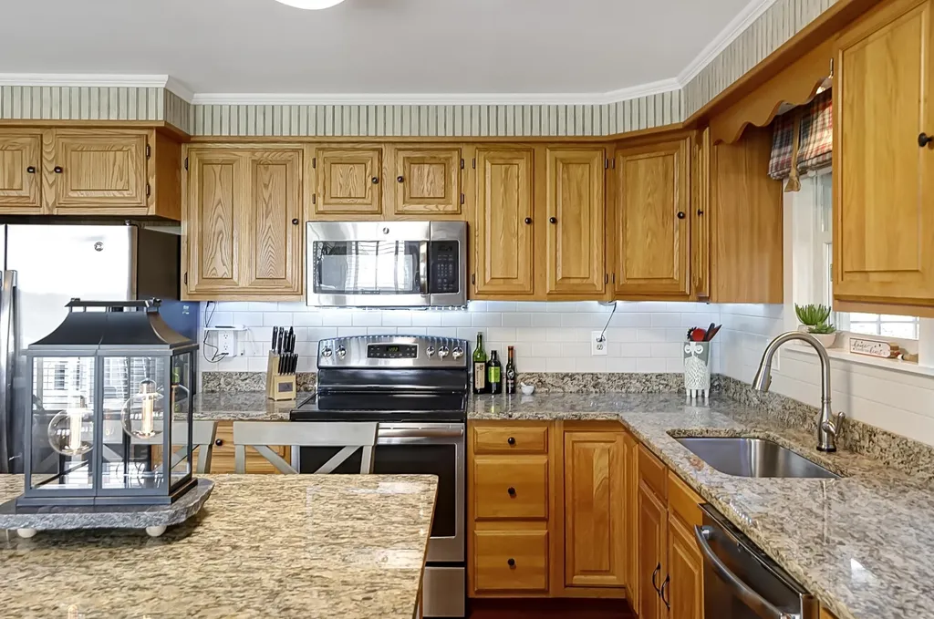 714 Churchill Road Cabot VT 05647