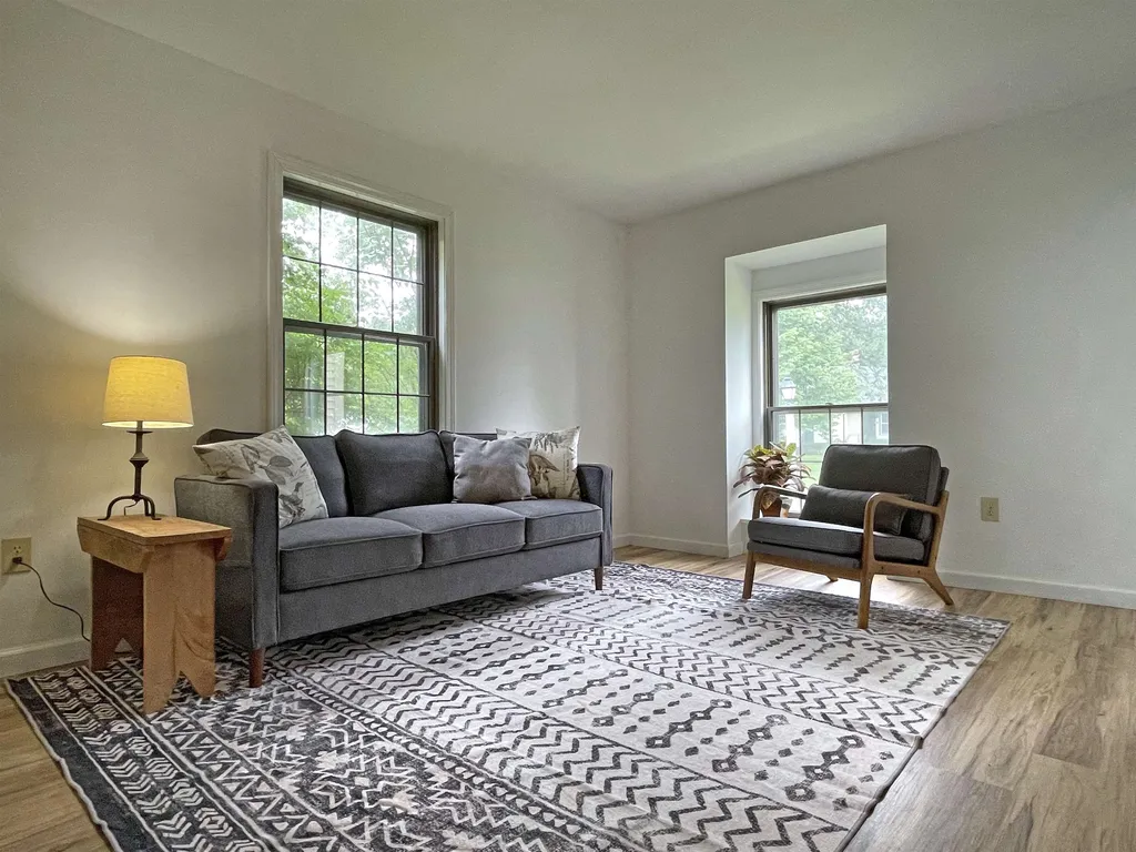 17 East Road Middlebury VT 05753