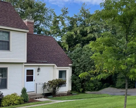 17 East Road Middlebury VT 05753