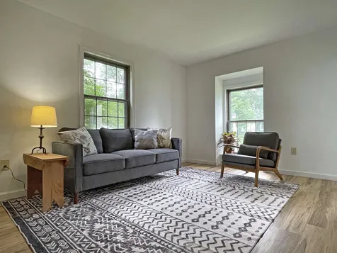 17 East Road Middlebury VT 05753