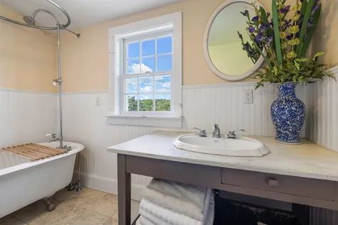 1838 Spaulding Road St. Johnsbury VT 05819