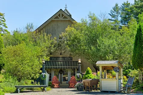 1838 Spaulding Road St. Johnsbury VT 05819