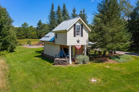 1838 Spaulding Road St. Johnsbury VT 05819