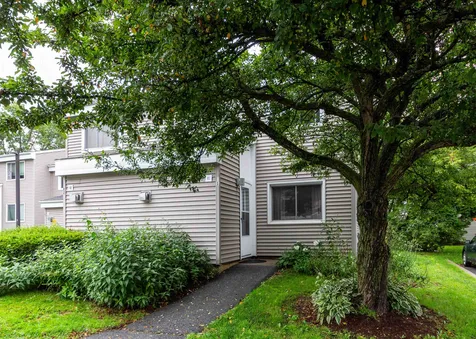 R1 Grandview Drive South Burlington VT 05403