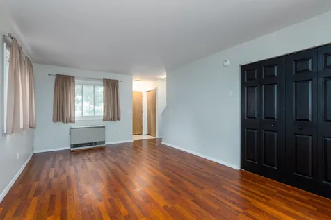 R1 Grandview Drive South Burlington VT 05403